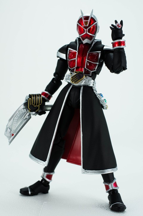 S.H.フィギュアーツ 仮面ライダーウィザード フレイムスタイル