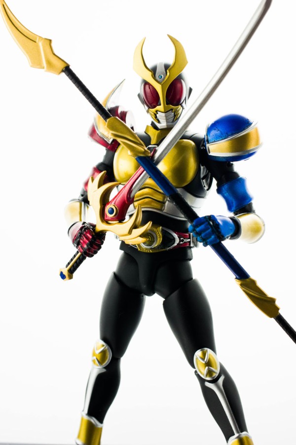 SALE／82%OFF】 S.H.Figuarts 真骨彫製法 仮面ライダーアギト 