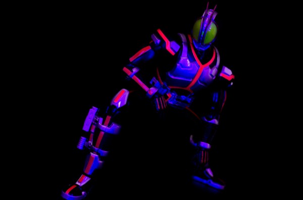 S.H.フィギュアーツ 仮面ライダー555 GLOWING STAGE SET レビュー