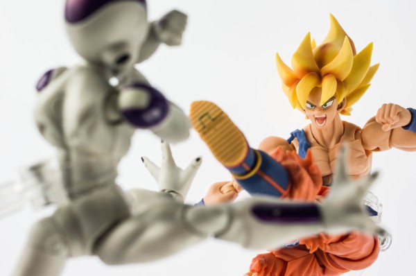 S.H.フィギュアーツ スーパーサイヤ人孫悟空 超戦士覚醒Ver