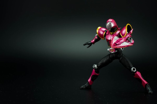 S.H.フィギュアーツ　仮面ライダーベルデ S.H.フィギュアーツ 仮面ライダーベルデ レビュー : はっちゃか
