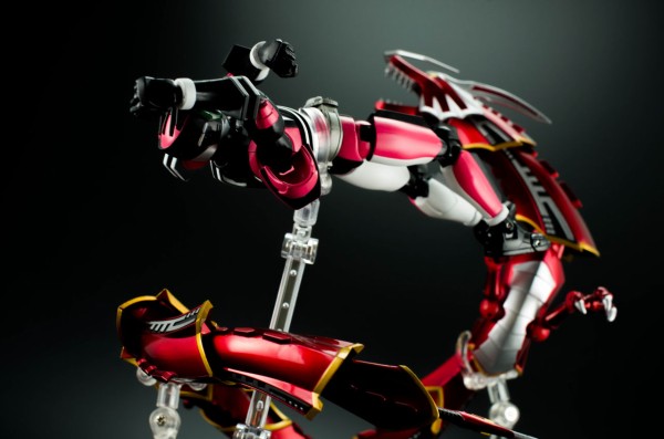 S H フィギュアーツ 仮面ライダーアビス レビュー ほっぱーの玩具な日々