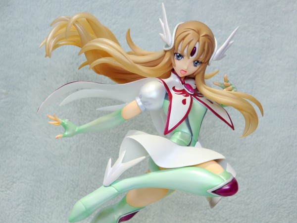 聖闘士星矢Ω　 ユナ 　フィギュア 　アクイラ　鷲座 鷲座(アクィラ)ユナ | メガホビ MEGAHOBBY STATION