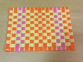 Ppバンドでランチョンマット アウトドア これからの季節には必需品 エコクラフトをきっかけに ハッピーミラクル ルーム