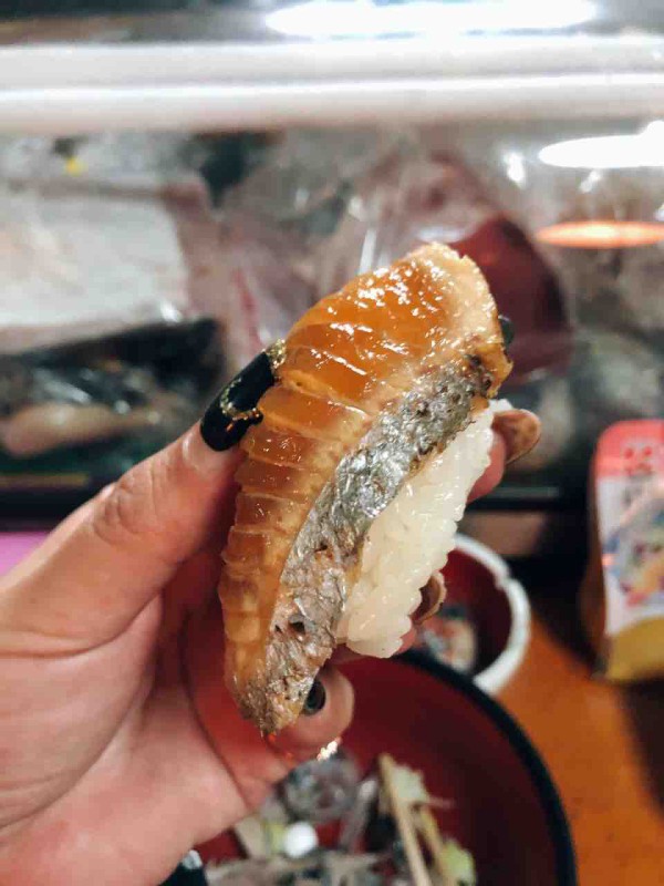 南大東島で自己責任で食べる幻の深海魚を食べてきた 割烹 喜作 で最高の料理を あゆ姫食い倒れ放浪記