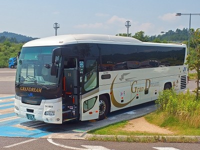 18年7月16日西日本ジェイアールバス 横浜グラン昼特急大阪2号 大阪駅jr高速バスターミナル 横浜駅東口 バスの中の人の乗りもの記録