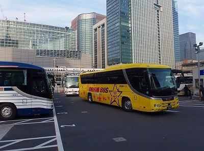 17年12月16日京成バス 有楽町シャトル 東京駅鍛冶橋駐車場 成田空港第2旅客ターミナル 運行開始初便 バスの中の人の乗りもの記録