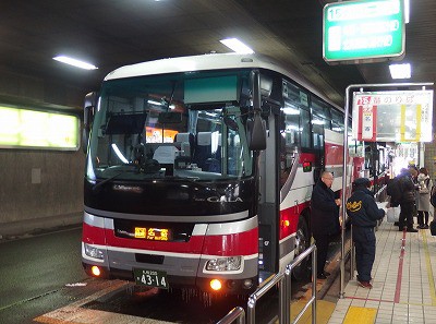 19年12月9日北海道中央バス 高速なよろ号 札幌駅前ターミナル 名寄駅前 バスの中の人の乗りもの記録