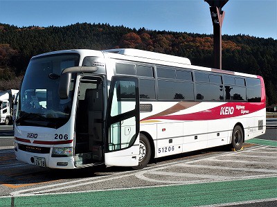 2022年11月22日京王バス 中央高速バス6001便（バスタ新宿～ホテル国際21） : バスの中の人の乗りもの記録