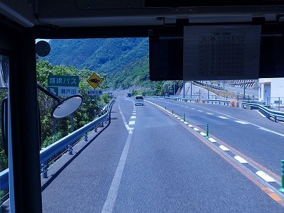 17年5月日おのみちバス しまなみサイクルエクスプレス 尾道駅前 今治駅前 バスの中の人の乗りもの記録