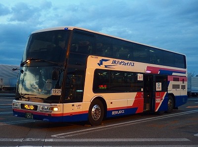2019年5月16日西日本ジェイアールバス 中央道昼特急13号 東京駅八重洲南口 湊町バスターミナル 最終運行便 バスの中の人の乗りもの記録