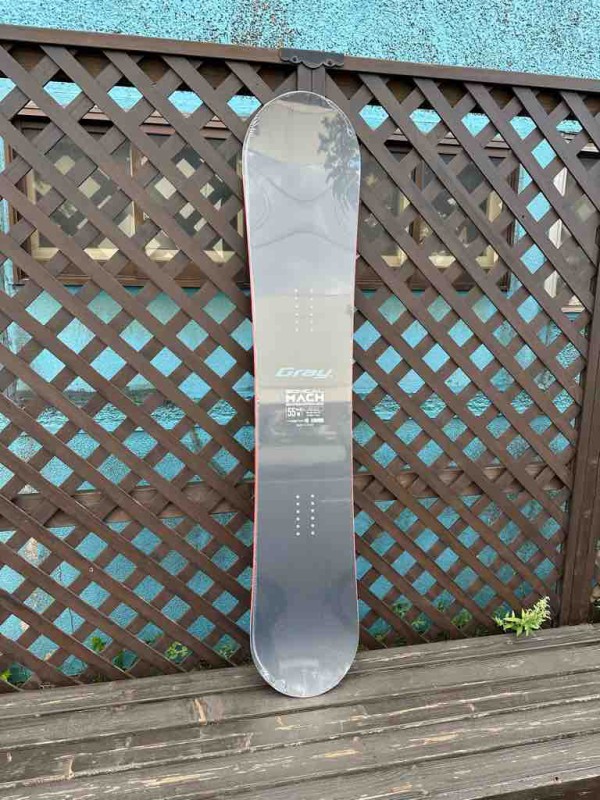 GRAY SNOWBOARDS 国産＆海外モデル いま爆発的人気を誇るブランド