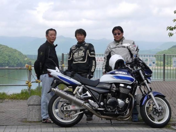 バイク乗りの服装ってなんであんなダサいの バイク速報