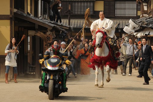 バイクに乗らない仮面ライダーってもはや仮面ライダーじゃなくね バイク速報