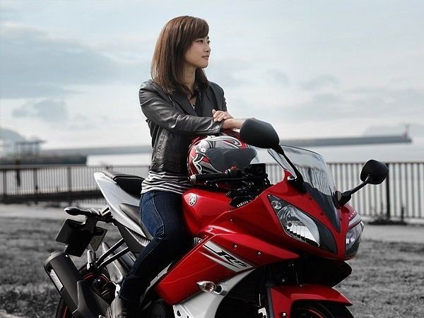 女ライダーだけど おじさんバイク乗りに絡まれて正直疲れた バイク速報