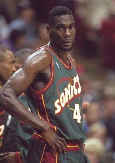 NBA　ショーン・ケンプChampion USA ショーン・ケンプに懲役刑と社会奉仕活動の判決が下る | NBA