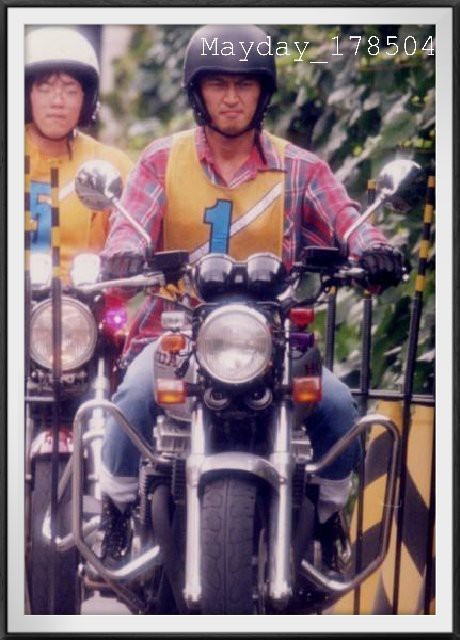 悲報 B Zの稲葉浩志さん フライデーされる バンドのおまとめ