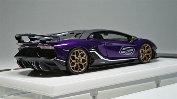EIDOLON COLLECTION 1/43 Lamborghini Aventador SVJ 63 2018 Viola