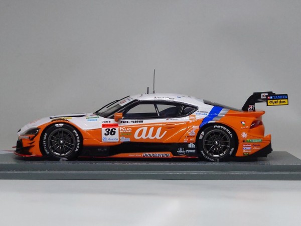 ミニカー au TOM's GR Supra 36 Amazon | 1/43 2023 SUPER GT 年間チャンピオン spark au TOM'S
