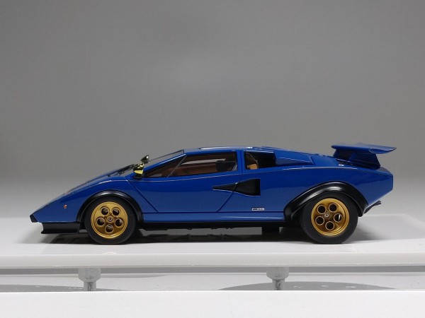 ランボルギーニ カウンタック 1/43 ウォルターウルフEIDOLON アイドロン 1/43 ランボルギーニ カウンタック LP500S