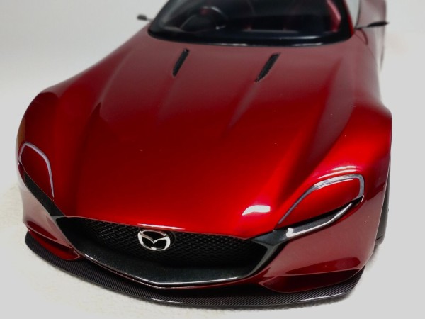美しい～..EIDOLON 1/18 MAZDA RX-VISION 2015 : ミニカー道中記