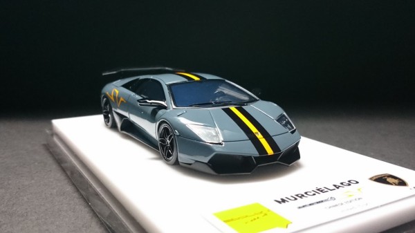 アイドロン直販限定1/43ランボルギーニムルシエラゴLP670-4SV