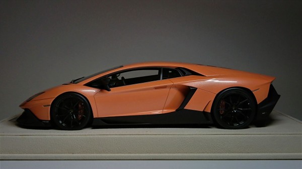 満足いく1台....MR Collection 1/18 Lamborghini Aventador LP720-4 50th  Anniversario Limited 25 pcs. : ミニカー道中記