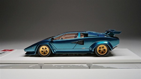 EIDOLON 1/43スケール ランボルギーニ カウンタック LP5000S 1982 ホワイト EM651C | ランボルギーニ,ランボルギーニ  モデルカー,カウンタック | フェラーリグッズの店BENEROSSO