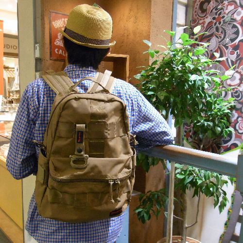 BRIEFING 【FLIGHT LIGHT LIGHT SAC】 : BareFoot