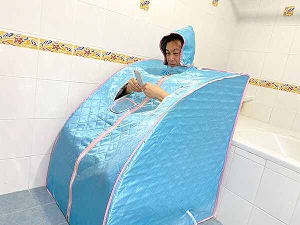 飲んだ翌日は、家庭用スチームサウナボックスにて、ととのえてます 飲んだ翌日は、家庭用スチームサウナボックスにて、ととのえてます