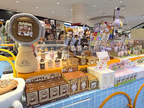 今、日本へのお土産で、1番喜ばれるものNo.1の「Labubu（ラブブ）」を