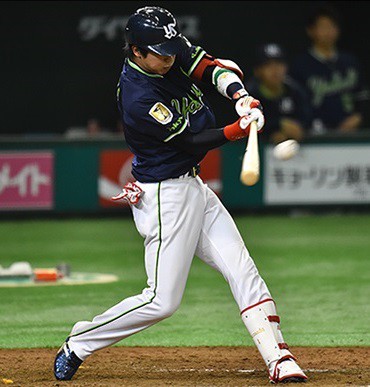 バッティング編 スイング時の後足 母指球ねじり型とフロート型 野球動作分析強化指導サイト ヤキュウモーション