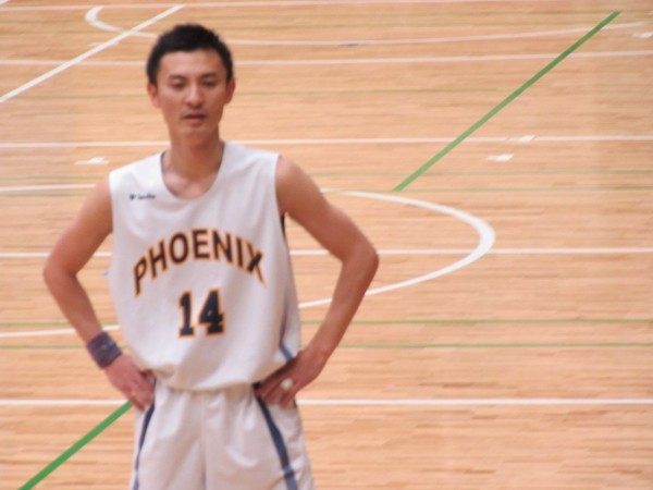 クラブ選手権１日目 山梨の バスケットボール専門店 ボンスポーツのスタッフ 土屋晴幸のブログ