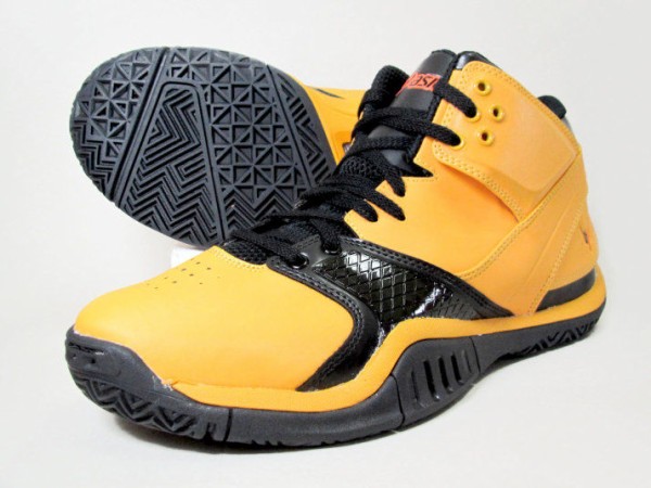 アシックスのゲルディビジョン５ 山梨の バスケットボール専門店 ボンスポーツのスタッフ 土屋晴幸のブログ