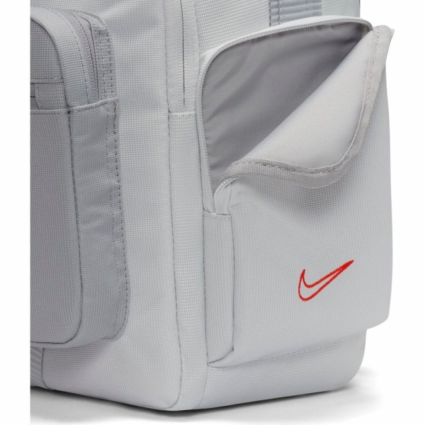 カイリー デイバック 新色グレーが登場です 山梨の バスケットボール専門店 ボンスポーツのスタッフ 土屋晴幸のブログ カイリー デイバック 新色グレーが登場です 山梨の バスケットボール専門店 ボンスポーツのスタッフ 土屋晴幸のブログ