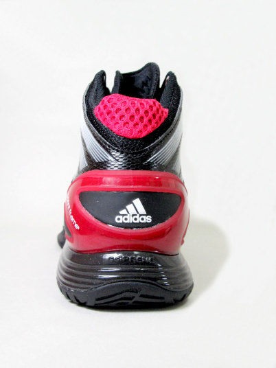 アディダスのアディゼロバッシュ３新色 山梨の バスケットボール専門店 ボンスポーツのスタッフ 土屋晴幸のブログ