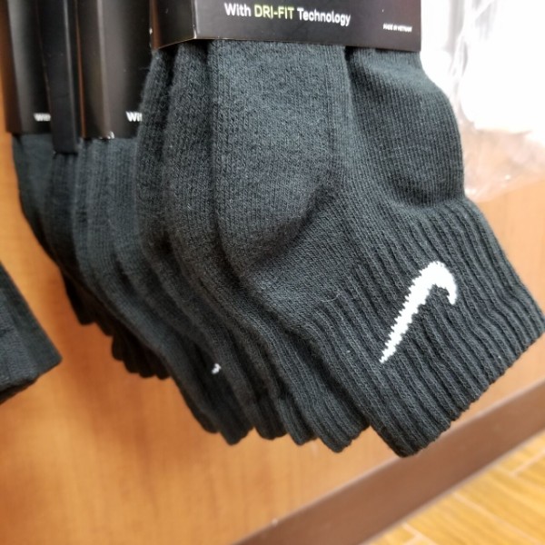 Nikeの3pソックスが再入荷してますよ 山梨の バスケットボール専門店 ボンスポーツのスタッフ 土屋晴幸のブログ