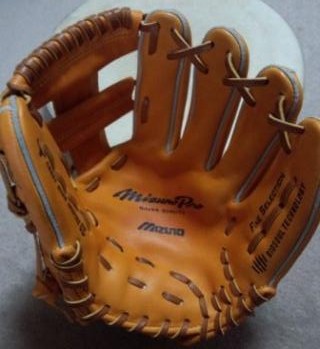 101816】MizunoPro ミズノプロ バイオソウルテクノロジー 一般用 硬式 外野手用 グローブ 2GW18717 即戦力【51015G07】  (外野手用)｜売買されたオークション情報、Yahoo!オークション(旧ヤフオク!) の商品情報をアーカイブ公開 - オークファン（aucfan.com）