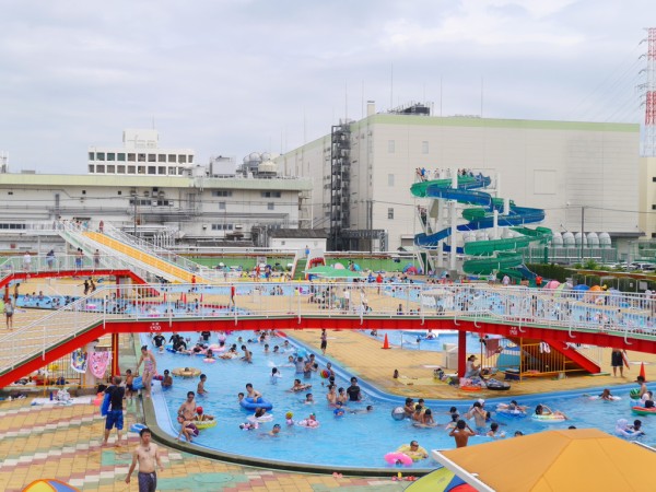 激安 430円ですべり放題 沼影市民プールのウォータースライダーは大人がすべっても楽しいぞ 浦和裏日記 さいたま市の地域ブログ 激安 430円ですべり放題 沼影市民プールのウォータースライダーは大人がすべっても楽しいぞ 浦和裏日記 さいたま市の地域ブログ