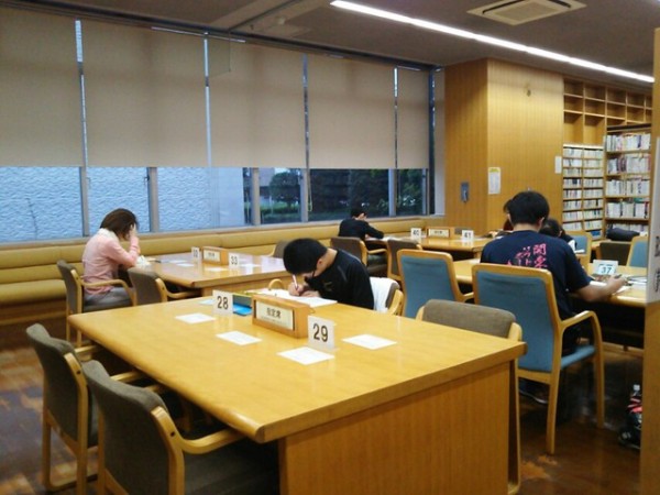 さいたま市立大宮西図書館の社会人席 指定席は 勉強はできる 浦和裏日記 さいたま市の地域ブログ さいたま市立大宮西図書館の社会人席 指定席は 勉強はできる 浦和裏日記 さいたま市の地域ブログ