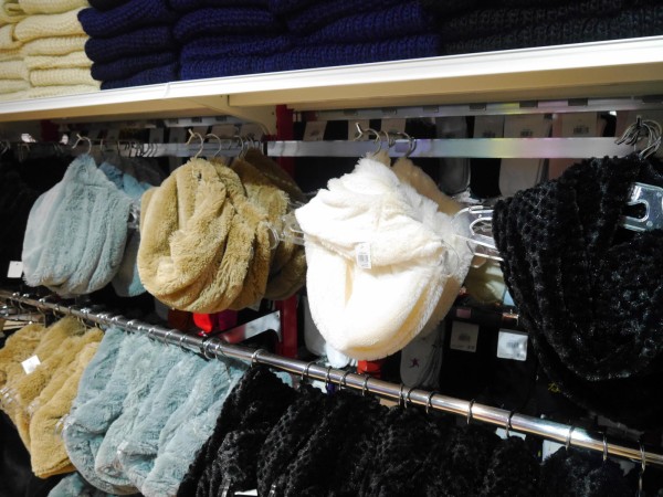 全品390円 サンキューマートが大宮マルイ4階にオープン スマホ用クリップレンズも3個セットで390円 浦和裏日記 さいたま市の地域ブログ