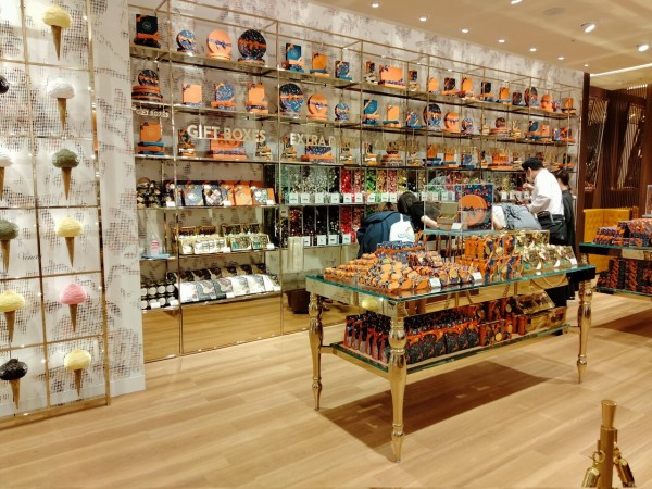 ルミネ大宮にイタリアの高級チョコ店 ヴェンキ が埼玉初出店 10 1オープン 行ってきた 浦和裏日記 さいたま市の地域ブログ