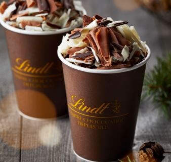 埼玉初 コクーン1の2階に リンツ ショコラ ブティック カフェ が11 12オープン 埼玉初のカフェ併設直営店 浦和裏日記 さいたま市の地域ブログ