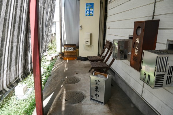 浦和 仮 麺食堂 ラーメン仮麺中が間借り営業を卒業 浦和駅東口アパートの一室にオープン メニューは 浦和セメントって一体何 浦和 裏日記 さいたま市の地域ブログ