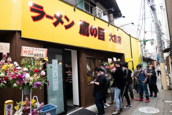 大宮 二郎系ラーメン 鷹の目 がオープン 獨協大学前でも人気のラーメン屋 まぜそばも美味しい 浦和裏日記 さいたま市の地域ブログ