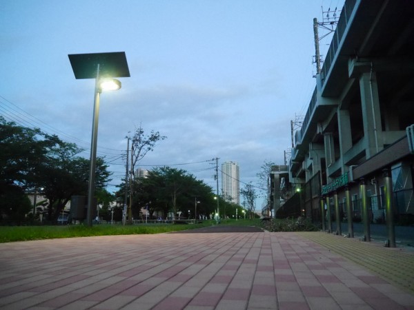 花と緑の散歩道の脇に西南さくら公園開通 浦和裏日記 さいたま市の地域ブログ