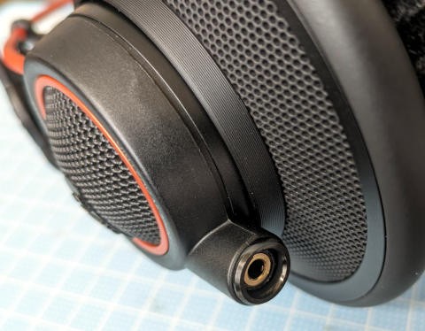 AKG K712Proのリケーブル・バランス化 : 空豆パパのボチボチ日記 AKG K712Proのリケーブル・バランス化 : 空豆パパのボチボチ日記