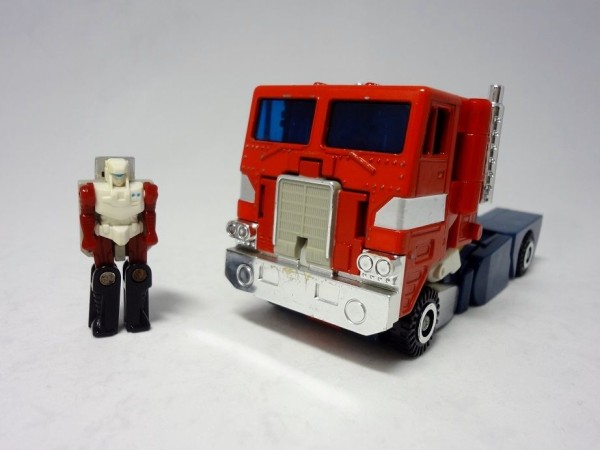 【復刻版】C-310 ゴッドマスター ゴッドジンライ トランスフォーマー Amazon.co.jp: タカラトミー ゴッドマスター ゴッドジンライ [おもちゃ