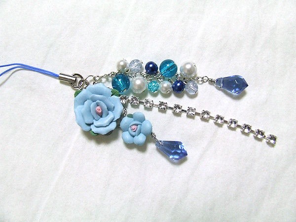 ジャラジャラストラップ ビーズな日々