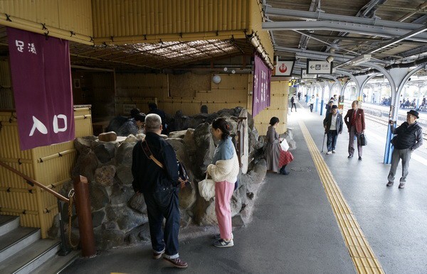 軽便鉄道（原田泰治作） 軽便鉄道